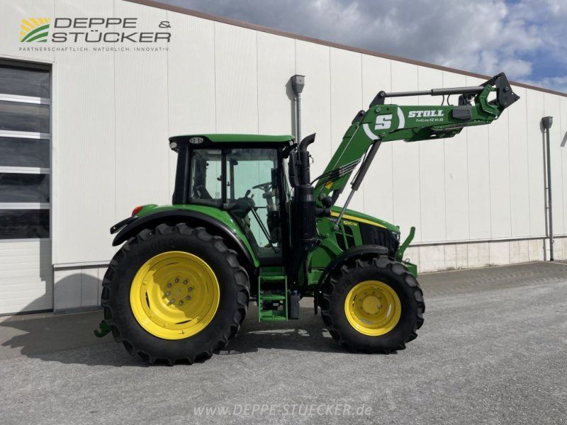 John Deere 6120M