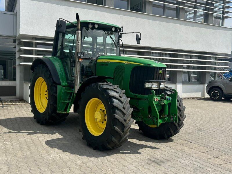 John Deere 6620