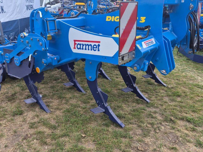 Farmet Digger 3N grubber med dobbelt U-profil pakvalse