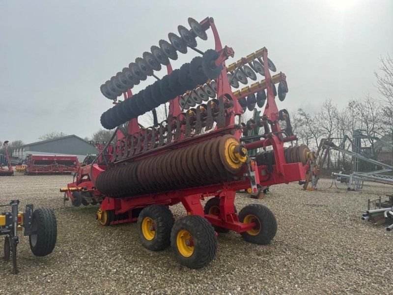 Väderstad CARRIER 925 med frøudstyr