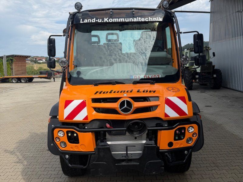 Mercedes-Benz Unimog 427