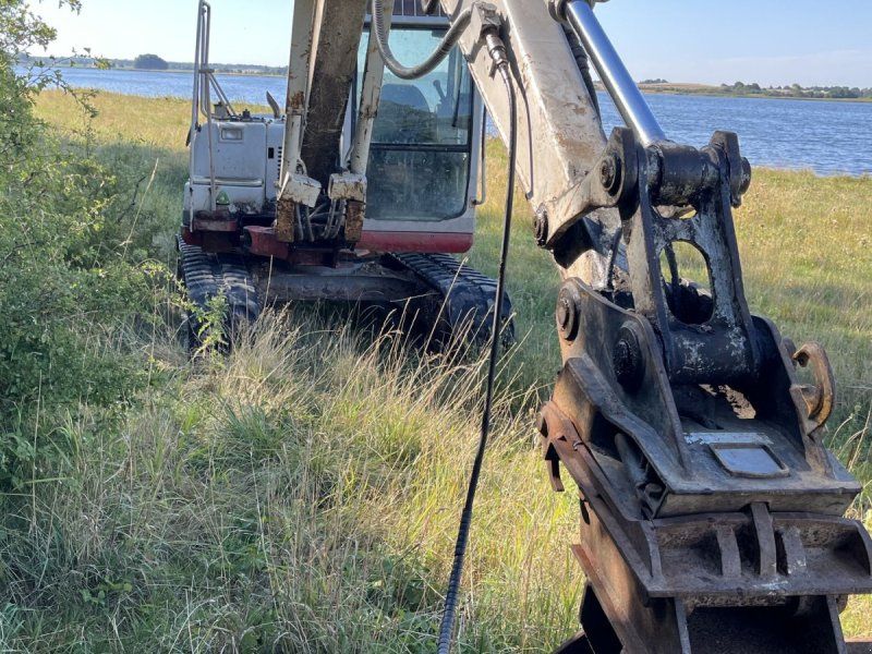 Takeuchi TB175 7,5 tons Gummibælter