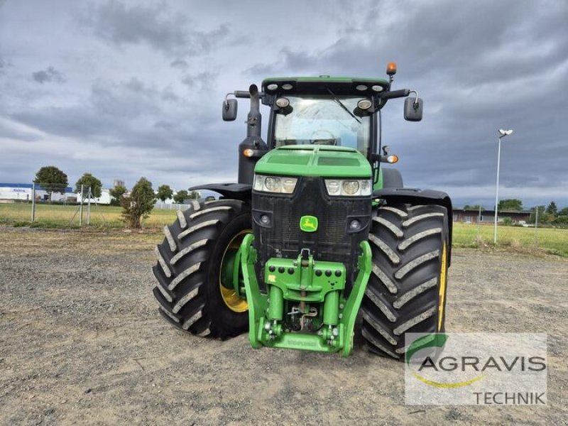 John Deere 8320 R