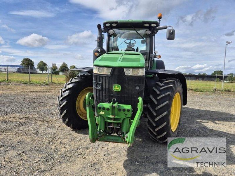 John Deere 8320 R