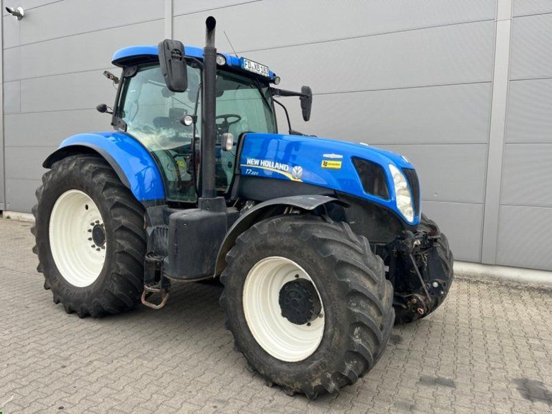 New Holland T 7.220 AC