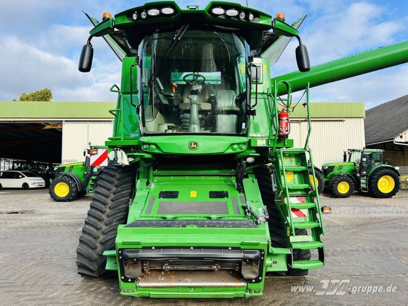 John Deere S790