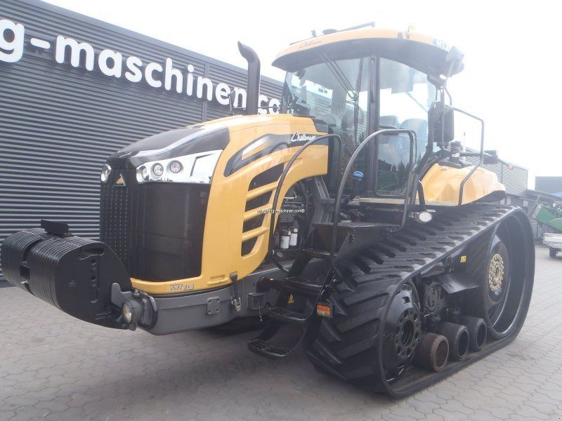 Challenger MT755E