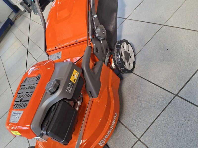 Husqvarna Rasenmäher LC 247S