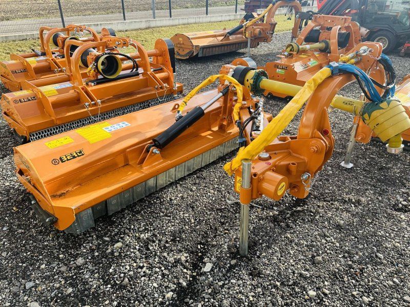 Berti TA 220 Böschungsmulcher