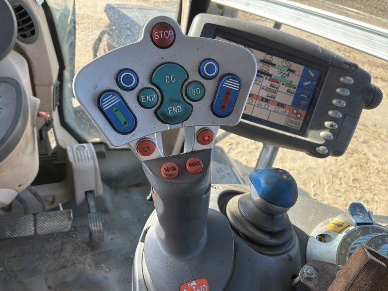2009 Fendt 928 Farm Tractor