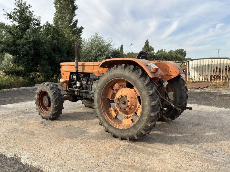 Fiat Someca 750 TD Oldtimer-Traktor mit Allradantrieb