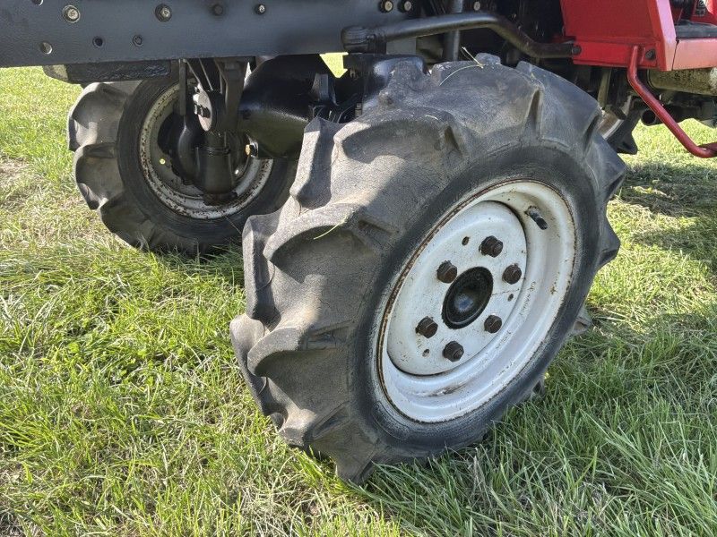Yanmar F175 Four-Wheel-Drive Mini Tractor