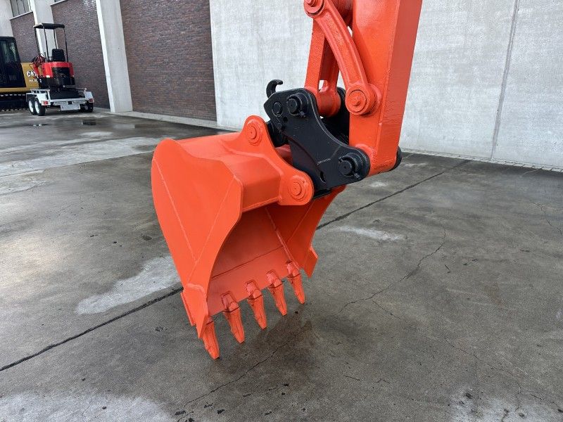 Kubota KX155-5 Midi-graafmachine