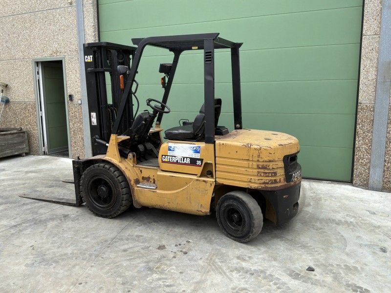 1998 Caterpillar DP35A Gabelstapler