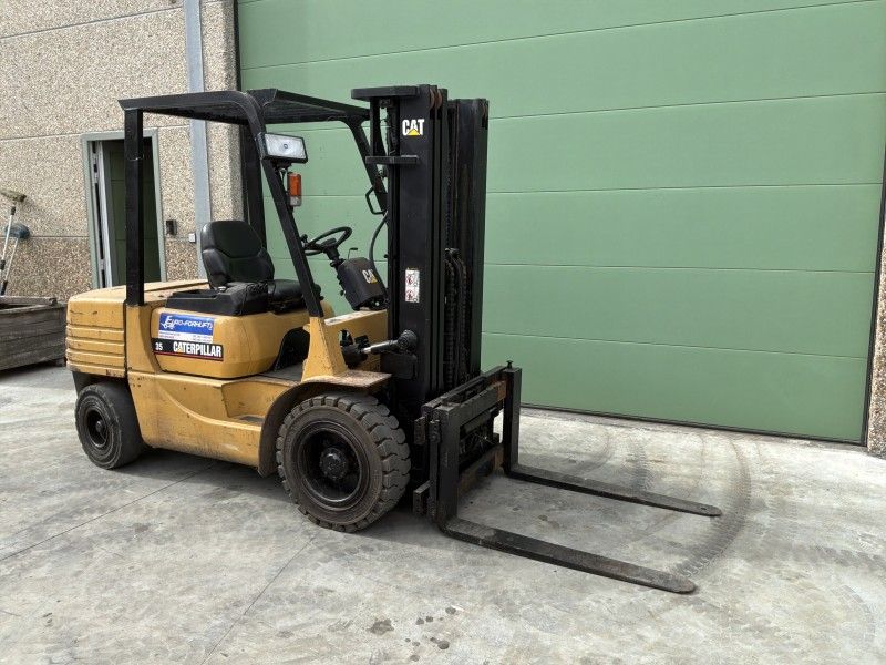 1998 Caterpillar DP35A Gabelstapler