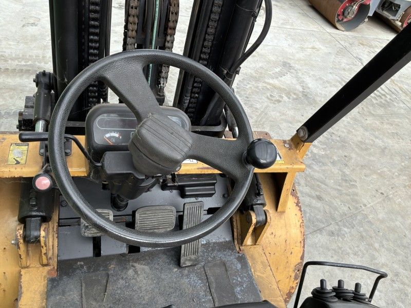 1998 Caterpillar DP35A Gabelstapler