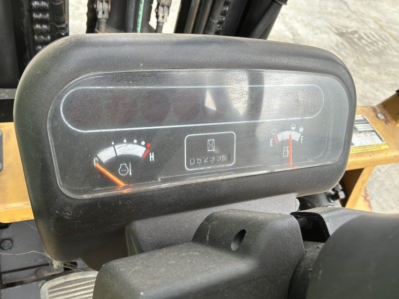 1998 Caterpillar DP35A Gabelstapler