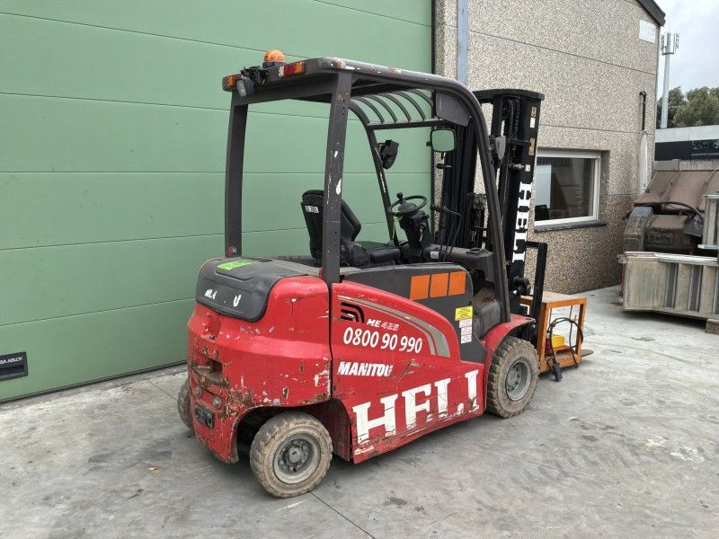 2017 Manitou ME425 Forklift