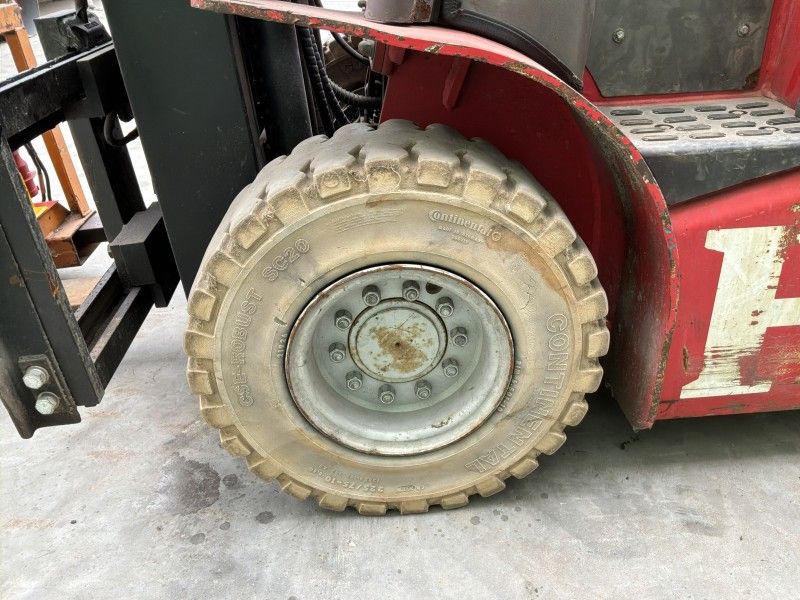 2017 Manitou ME425 Forklift