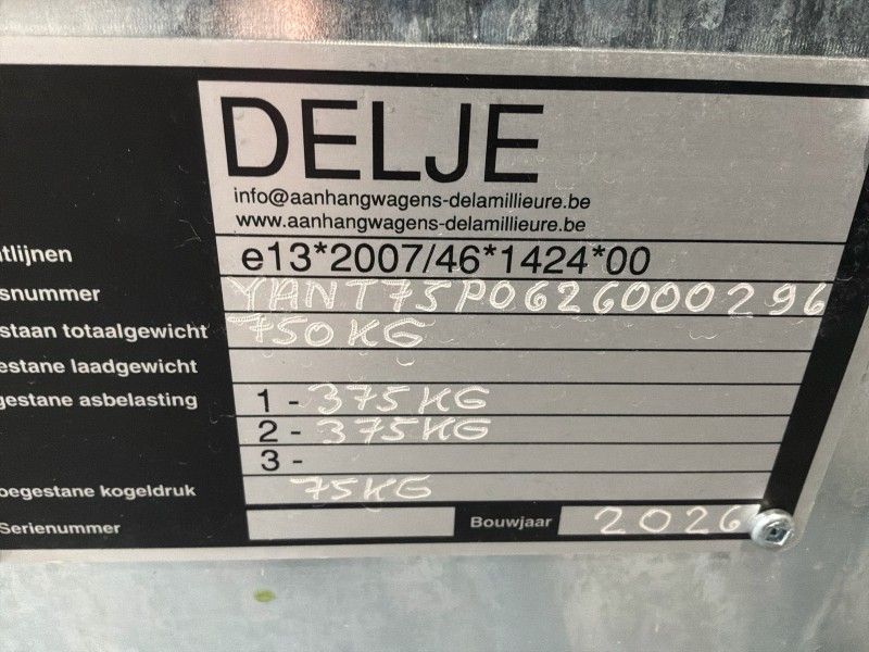 2026 Delje-Anhänger (unbenutzt)