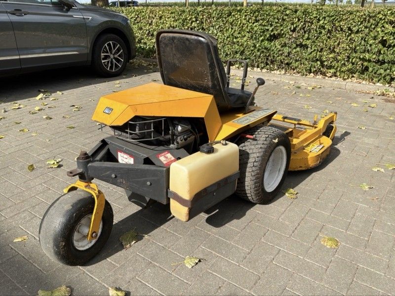 2006 Walker MBSD Ride-On Mower