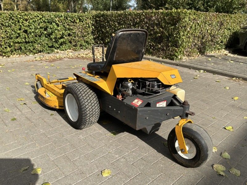 2006 Walker MBSD Ride-On Mower