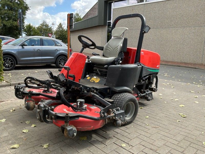 2010 Jacobsen AR 3 Aufsitzmäher