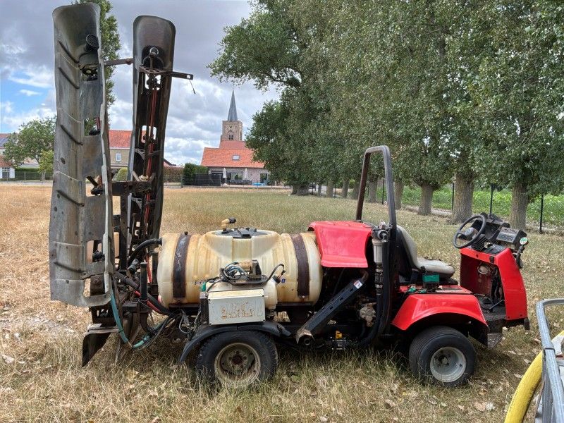 Smithco Spraystar 1750 selbstfahrende Feldspritze (reparaturbedürftig)