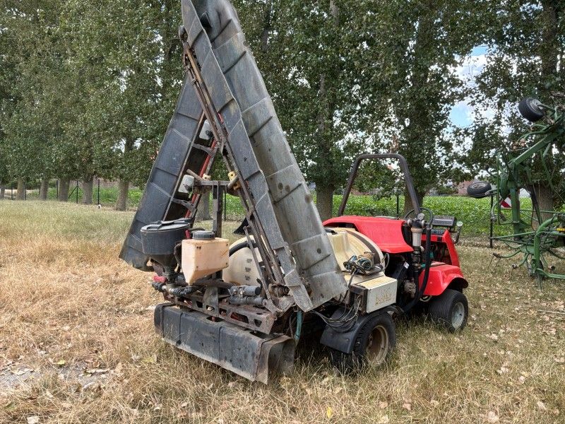 Smithco Spraystar 1750 selbstfahrende Feldspritze (reparaturbedürftig)
