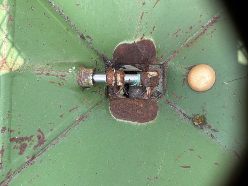 Amazone ZA-U 1001 Mounted Fertilizer Spreader