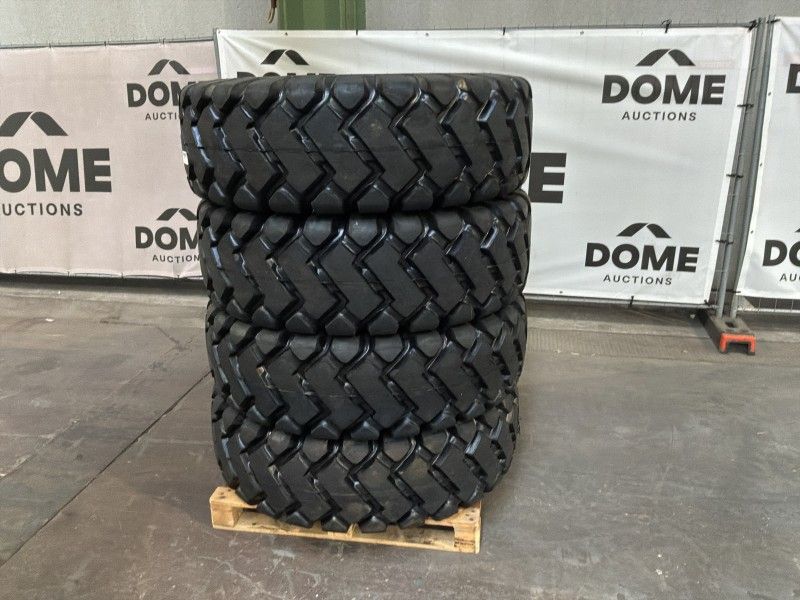 Forcestone E-3/L-3 band voor landbouwvoertuig (4x)