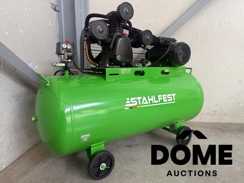 Stahlfest 200-liter 3-cylinder piston compressor