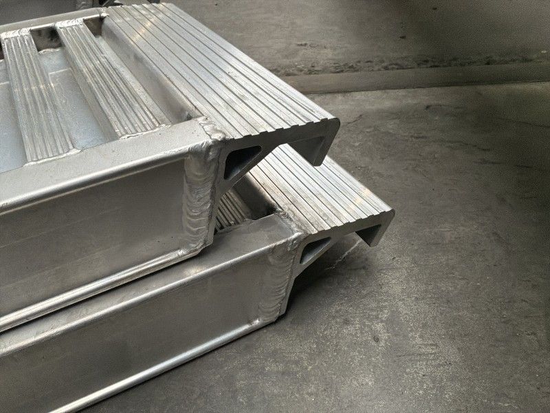 Aluminium-Auffahrrampen (unbenutzt) (2 Stück)