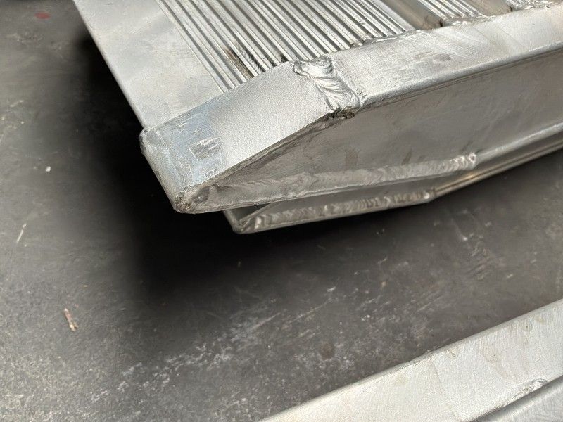 Aluminium-Auffahrrampen (unbenutzt) (2 Stück)