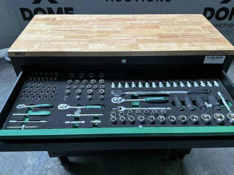 Jungwille JW42 XL 248-teiliger Werkzeugwagen