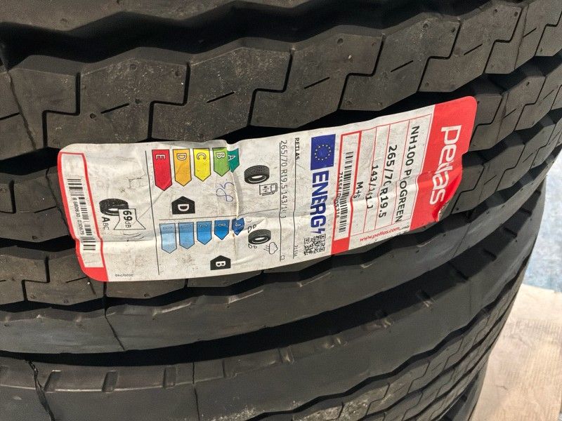 Petlas NH100 Progreen Lkw-Reifen (unbenutzt) (4 Stück)