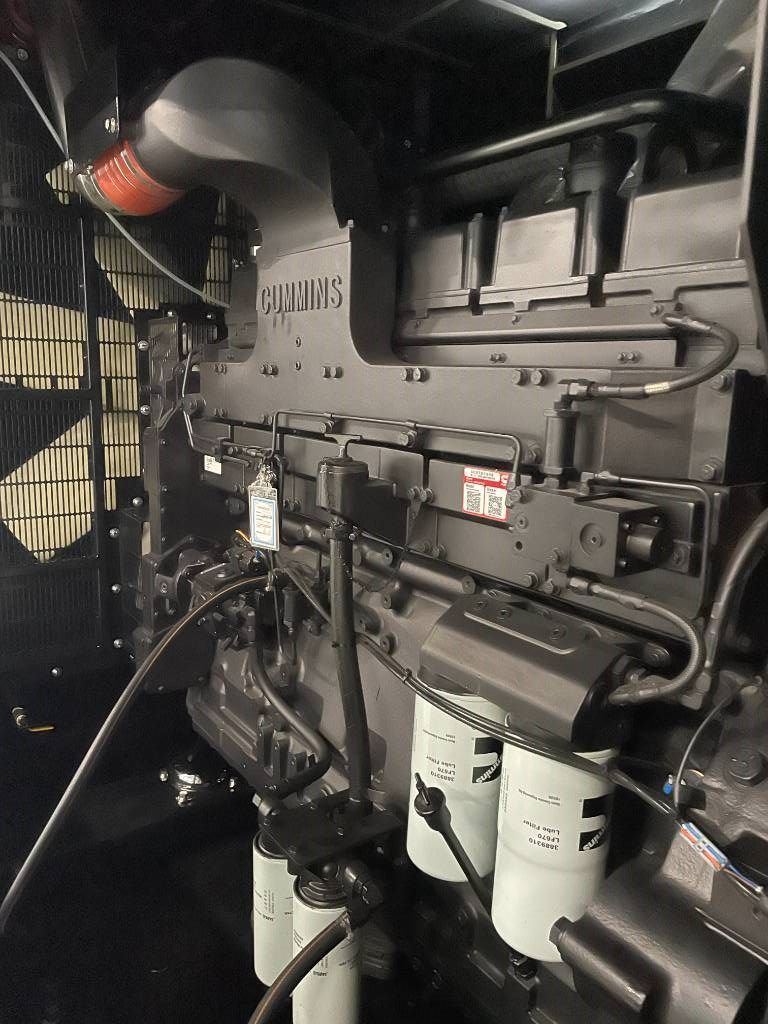 Cummins KTAA19-G6A - 700 kVA Generator - DPX-19848