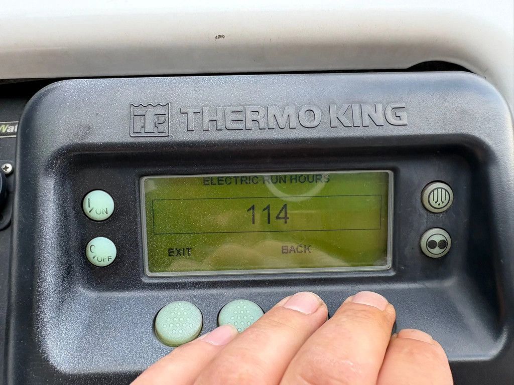Schmitz Cargobull N/A Thermo King SLXi Spectrum Dual Zone 250B 265H Reservewielhouder NL Trailer APK/TUV 01-12-2026