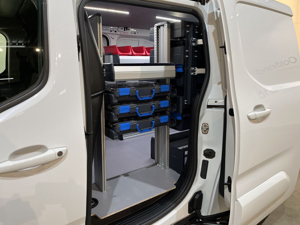 Peugeot Partner 1.5 BlueHDI 130 PK L2 Automaat Servicebus / Sortimo Inrichting / Schuifdeur L + R / Euro 6 / Airco / Camera / Cruise Control / CarPlay / LMV / 94.500 KM !!