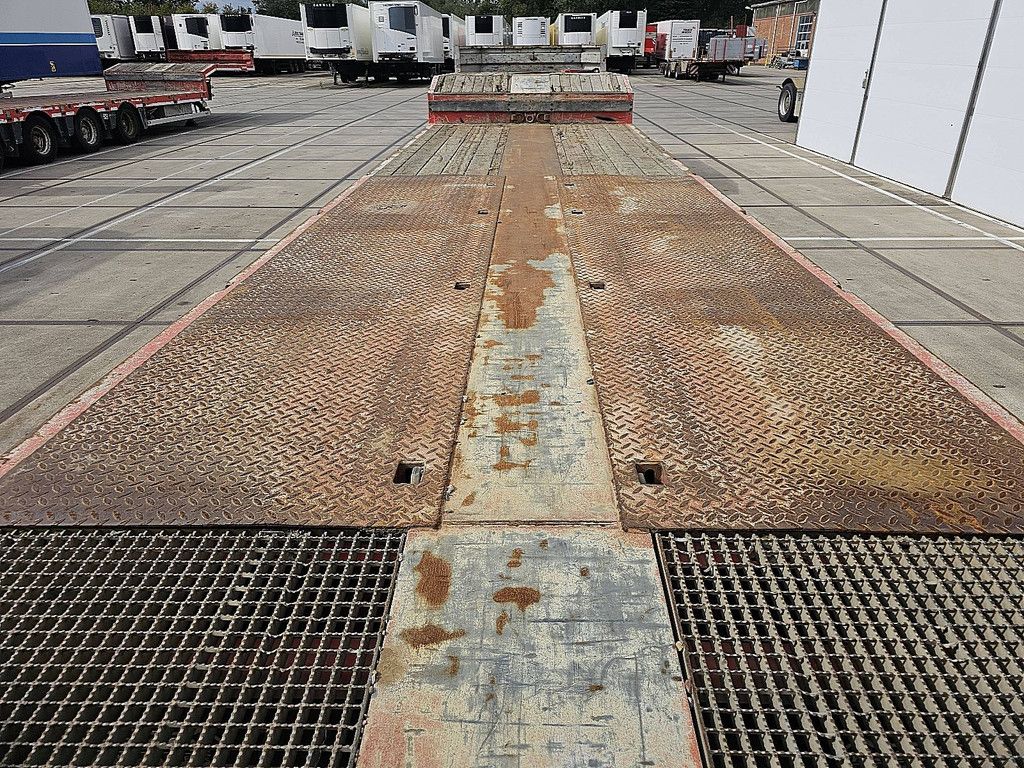 NOOTEBOOM MCOS-48-03 hydr. ramps