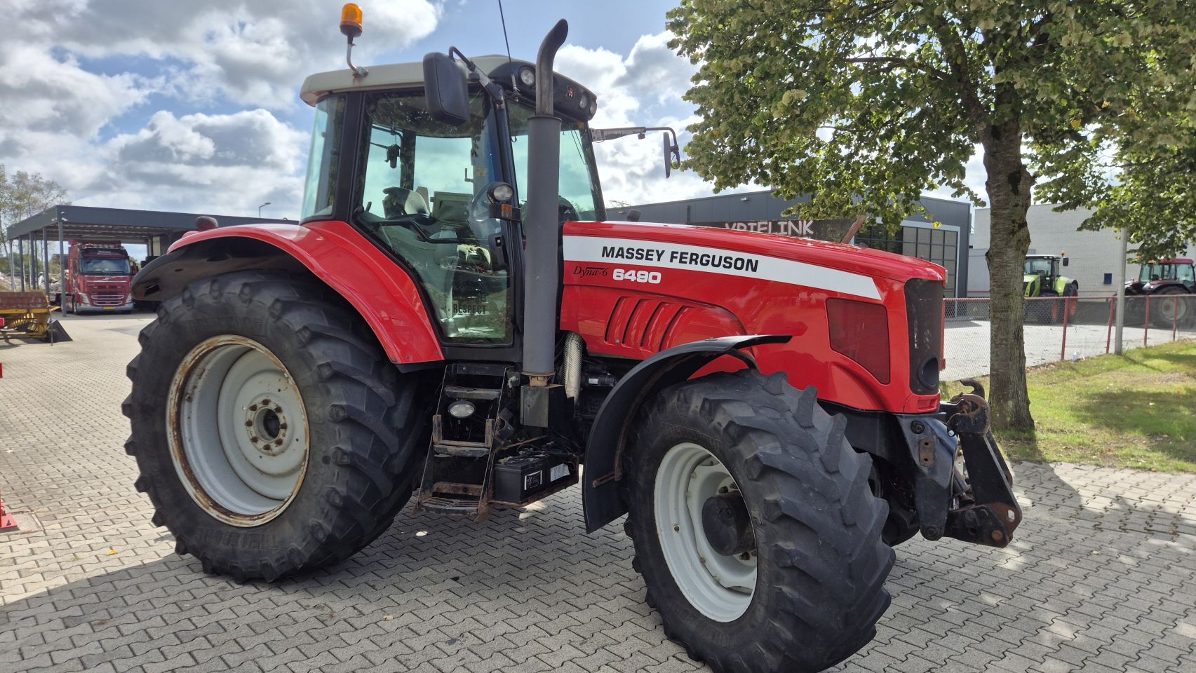 Massey Ferguson 6490 Dyna-6 40Kmh. Lucht Fronthef en PTO