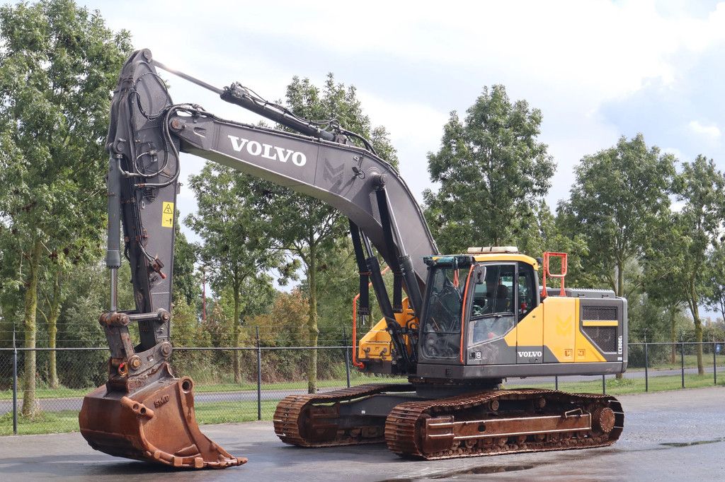 Volvo EC300E L | BUCKET | QUICK COUPLER | WEIGHT SYSTEM