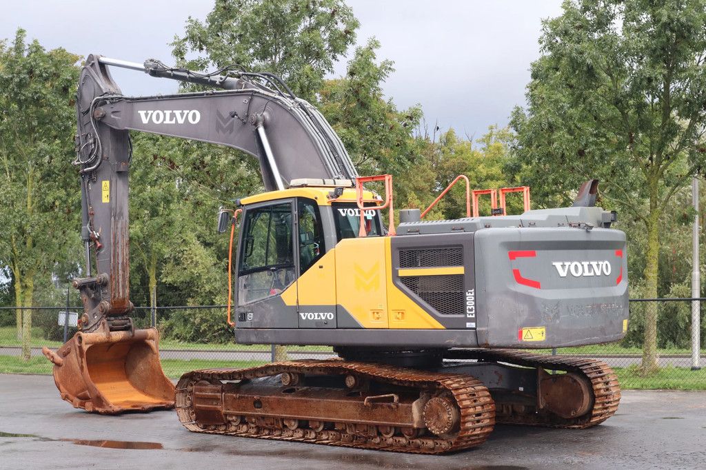 Volvo EC300E L | BUCKET | QUICK COUPLER | WEIGHT SYSTEM