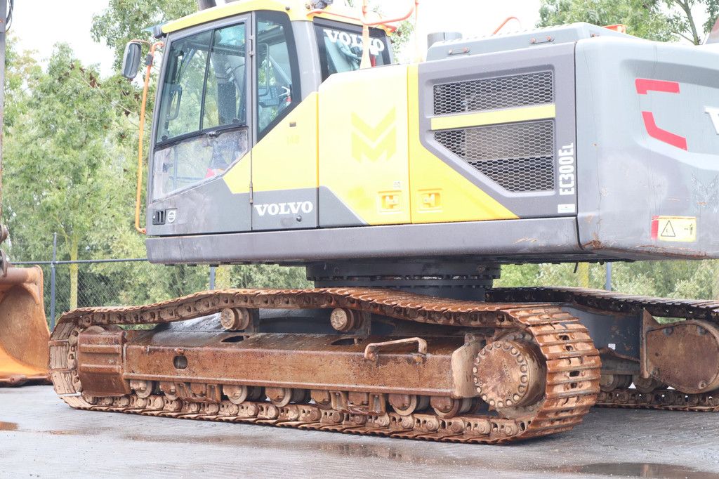 Volvo EC300E L | BUCKET | QUICK COUPLER | WEIGHT SYSTEM