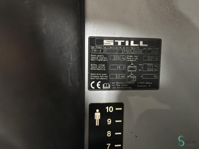 Schubmaststapler Elektrisch Still FM-X25 2018 Zerlegt