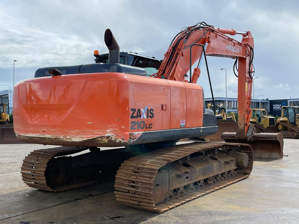 Hitachi ZX210LC-5B