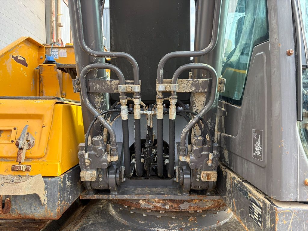 Volvo EC220EL