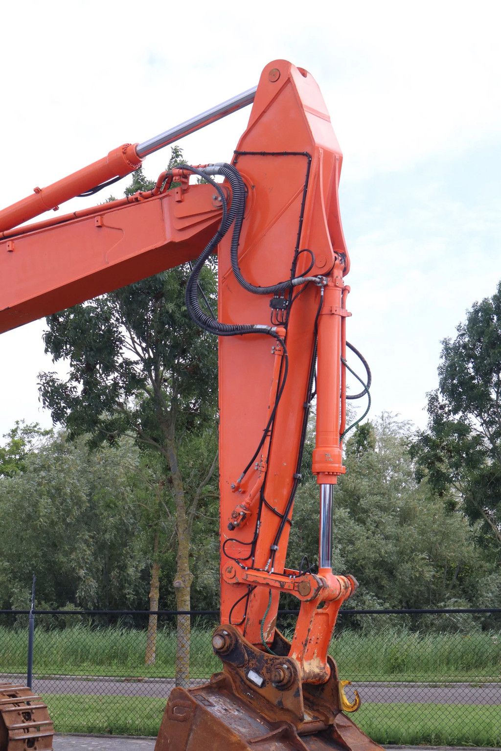Hitachi ZX300 LC-6 | TOOTH BUCKET | QUICK COUPLER