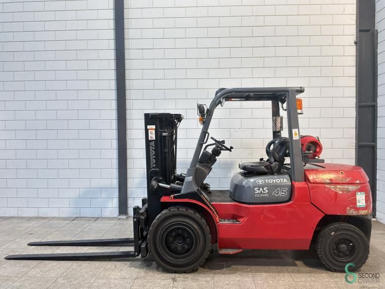 Gabelstapler LPG Toyota 02-7 FG 40 2003 Triplex