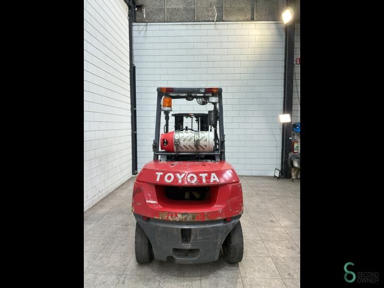 Gabelstapler LPG Toyota 02-7 FG 40 2003 Triplex